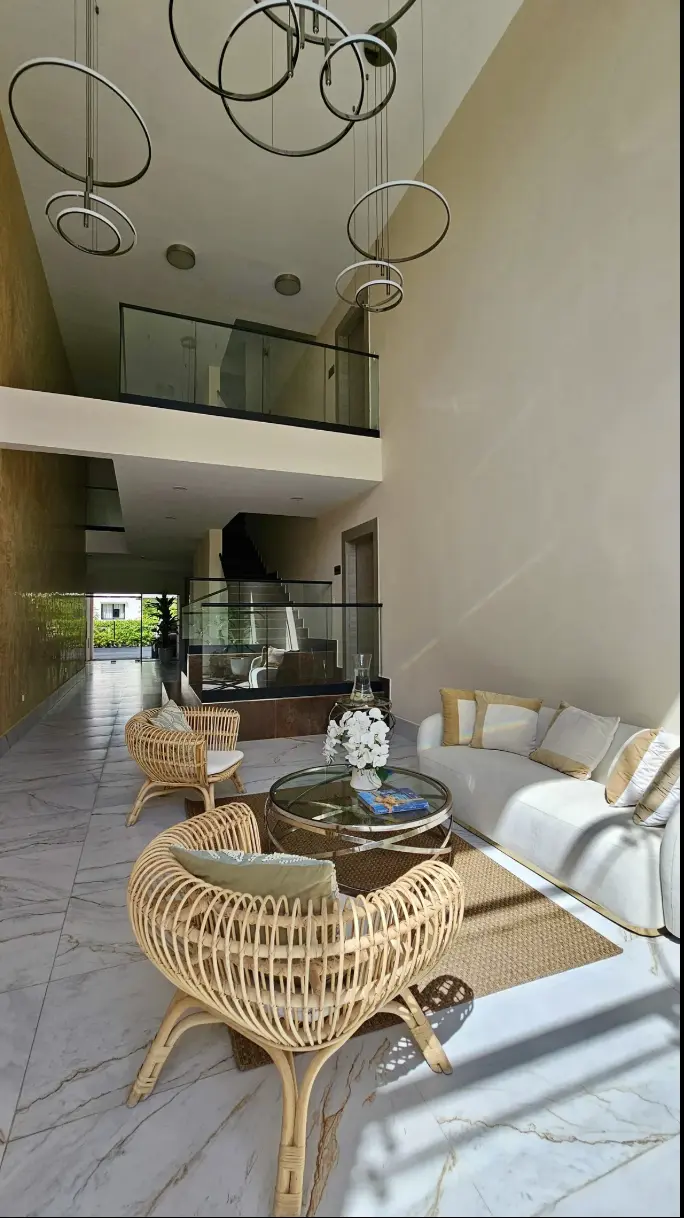 Parkwest Residences — foto 2