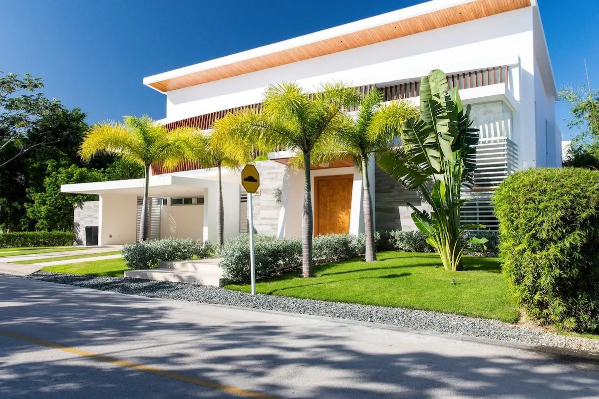 Villa Aura